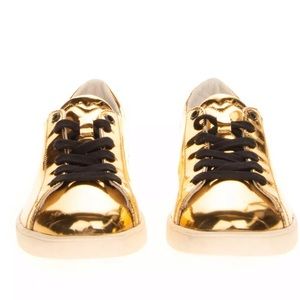 Diesel Metallic Gold Low-Top Sneakers with Black Laces